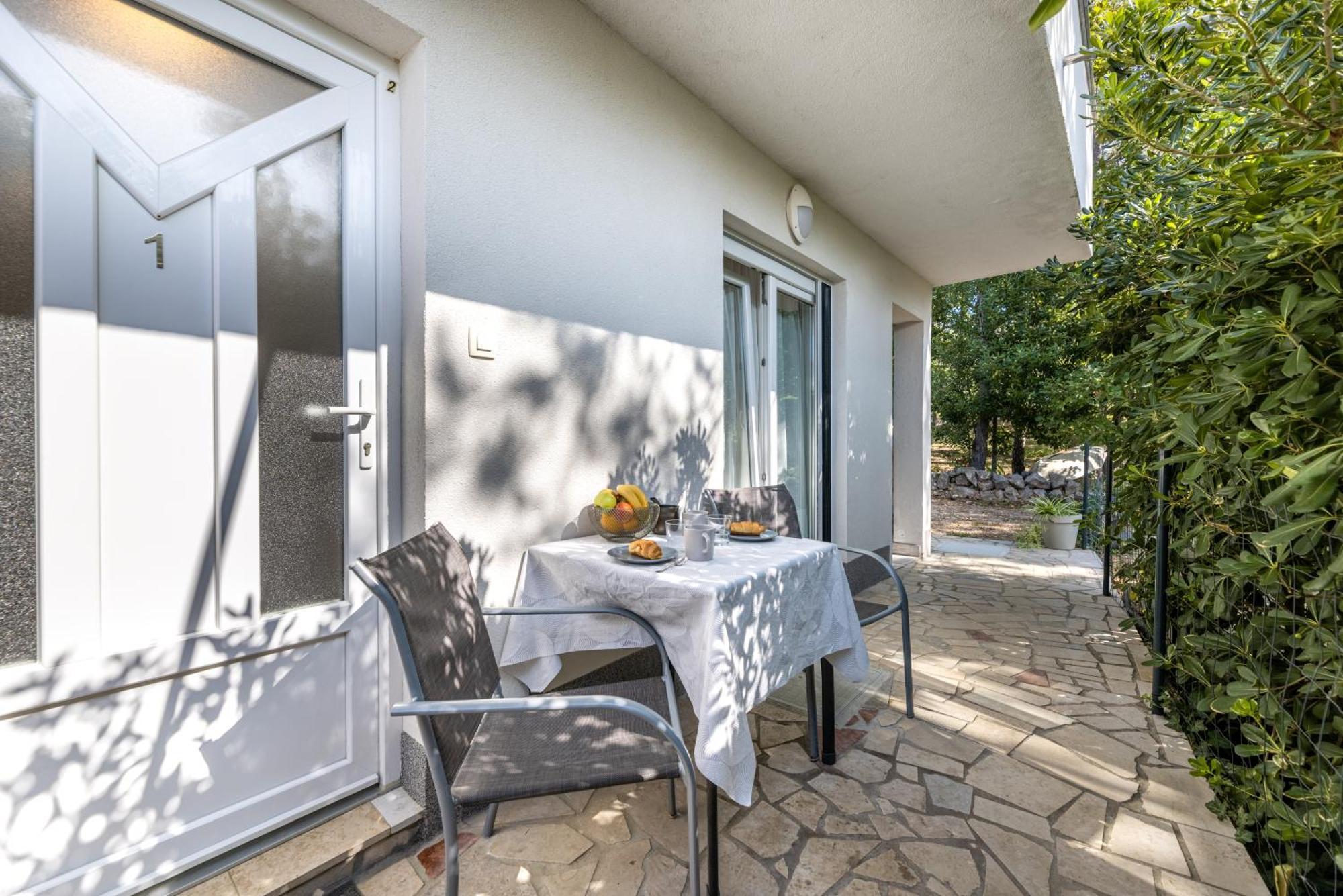 Apartments Lacrima Šilo Eksteriør billede